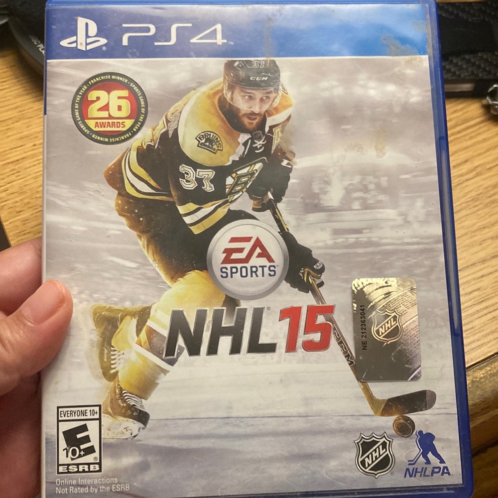 PS4 NHL 15 game